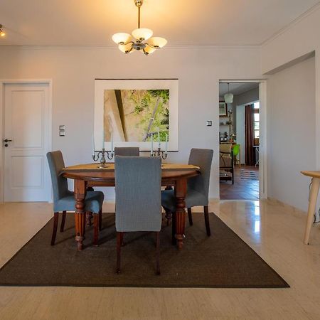 Spacious Apartment In Kavouri 아테네 외부 사진