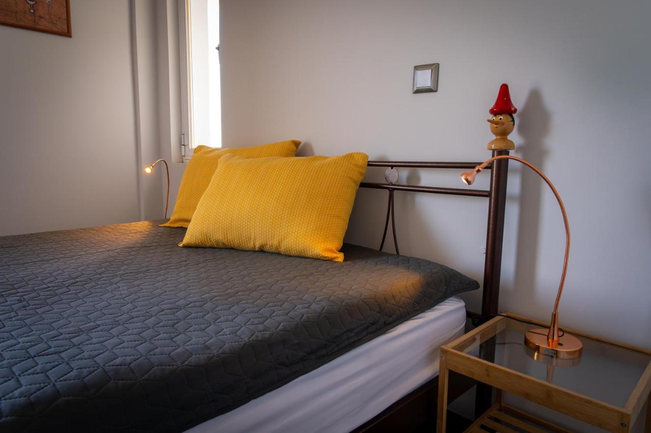 Spacious Apartment In Kavouri 아테네 외부 사진